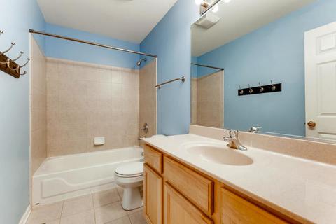 809 Linden Cir, Hoffman Estates, IL 60169 photo 18