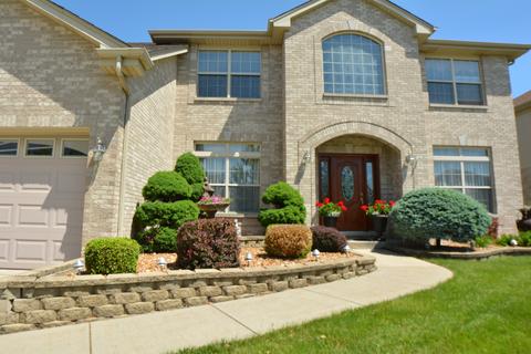 16532 Split Rail Dr, Lockport, IL 60441 photo 2