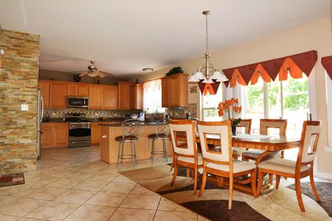 16532 Split Rail Dr, Lockport, IL 60441 photo 10