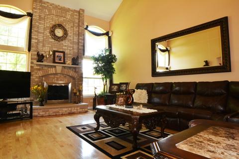 16532 Split Rail Dr, Lockport, IL 60441 photo 9