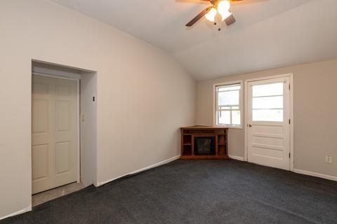 320 E 2nd St, Genoa, IL 60135 photo 11