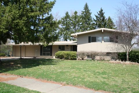 614 E Bevan Dr, Joliet, IL 60435 photo 1