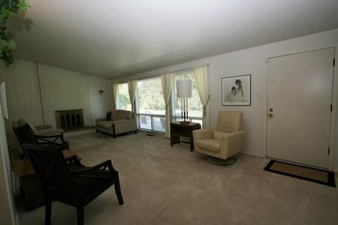 614 E Bevan Dr, Joliet, IL 60435 photo 8