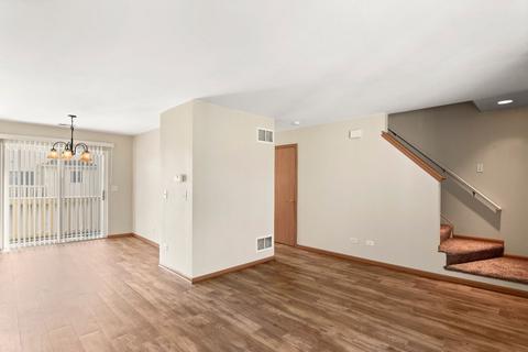 2612 Canyon Dr, Plainfield, IL 60586 photo 3