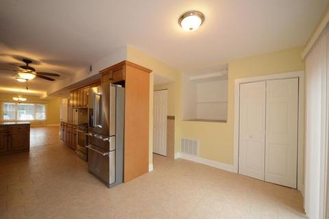 2714 N Normandy Ave, Chicago, IL 60707 photo 4