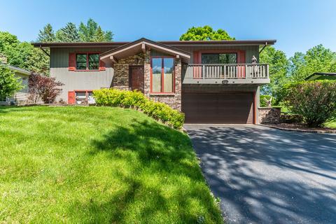 601 Scott St, Algonquin, IL 60102 photo 1