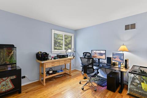 2302 Westminster St, Wheaton, IL 60189 photo 15