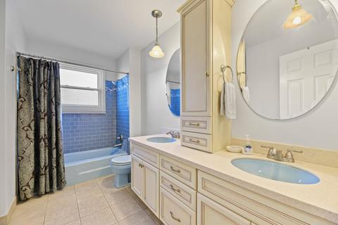 2302 Westminster St, Wheaton, IL 60189 photo 13