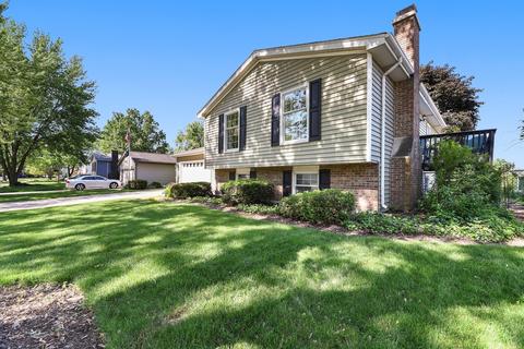 2302 Westminster St, Wheaton, IL 60189 photo 3
