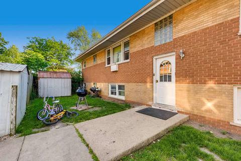 216 W Michael Ln, Addison, IL 60101 photo 16