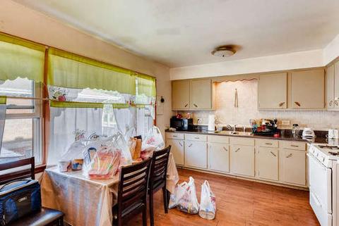 216 W Michael Ln, Addison, IL 60101 photo 12