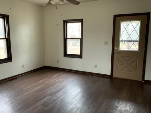 506 E Benton St, Newark, IL 60541 photo 6