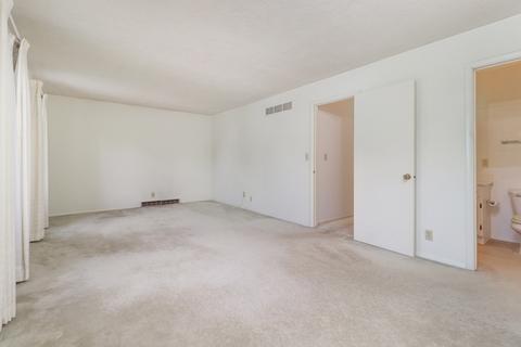 117 Parkview Dr, Bloomington, IL 61701 photo 27