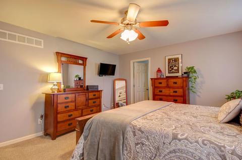 3908 Daffodil Ln, Champaign, IL 61822 photo 37