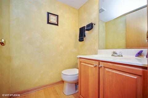 1631 Geneva Dr, Wheeling, IL 60090 photo 10