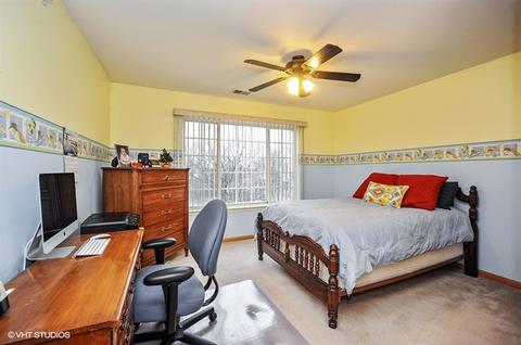 1631 Geneva Dr, Wheeling, IL 60090 photo 8