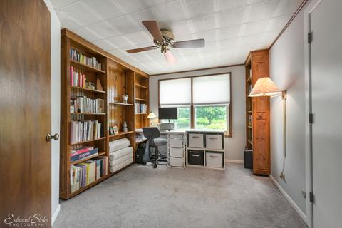 980 Norman Dr, Hoffman Estates, IL 60192 photo 18