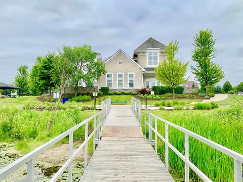3136 Valley Falls St, Elgin, IL 60124 photo 13