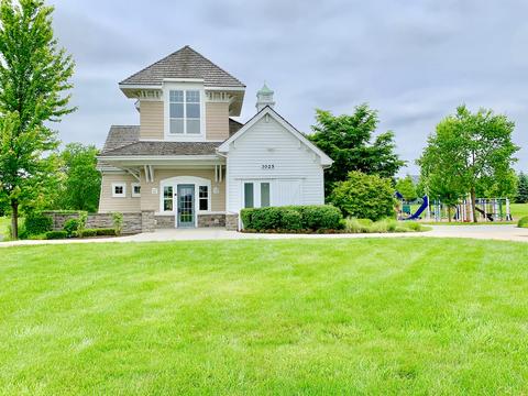 3136 Valley Falls St, Elgin, IL 60124 photo 15