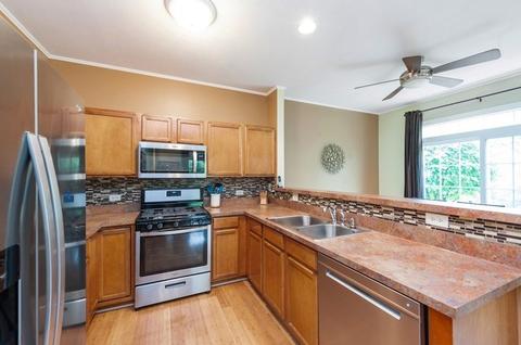 662 Arbor Cir, Lakemoor, IL 60051 photo 5