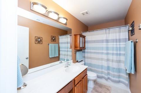 662 Arbor Cir, Lakemoor, IL 60051 photo 12