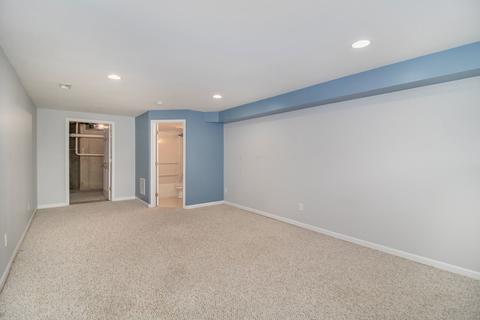 5735 Fieldstone Trl, Mchenry, IL 60050 photo 12