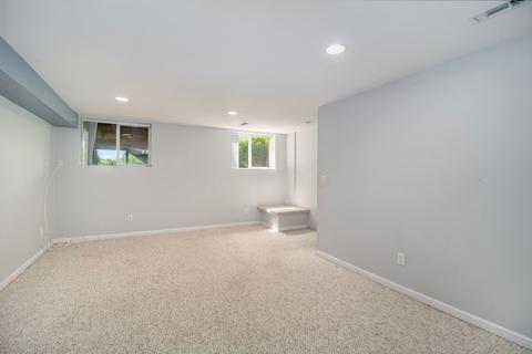 5735 Fieldstone Trl, Mchenry, IL 60050 photo 13