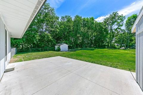 3930 Dixon Dr, Morris, IL 60450 photo 7