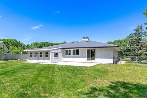 3930 Dixon Dr, Morris, IL 60450 photo 6
