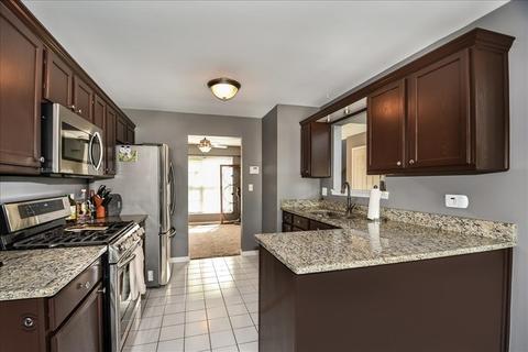 1918 Havenhill Dr, Plainfield, IL 60586 photo 9