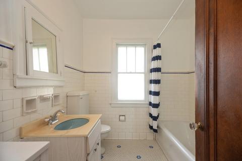 1163 E Walnut Ave, Des Plaines, IL 60016 photo 8