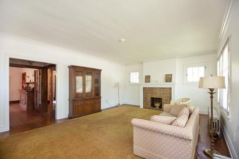 1163 E Walnut Ave, Des Plaines, IL 60016 photo 2
