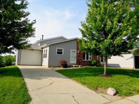 1538 Hunt Dr #A, Normal, IL 61761 photo 2
