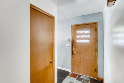 605 Seneca Dr, Aurora, IL 60506 photo 5