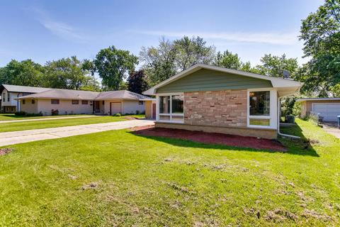 605 Seneca Dr, Aurora, IL 60506 photo 3