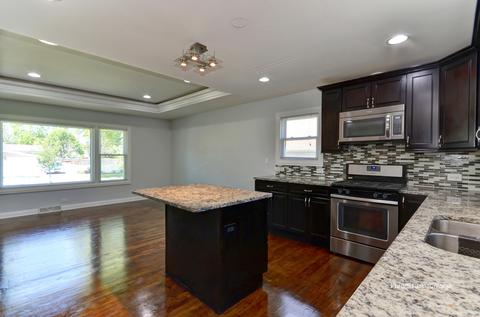2110 Fox Ln, Des Plaines, IL 60018 photo 10