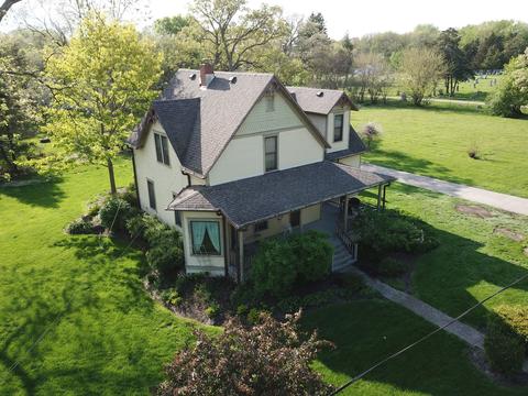 112 Oak St, Spring Valley, IL 61362 photo 2