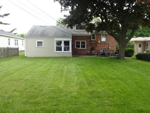 981 S Wolf Rd, Des Plaines, IL 60016 photo 18