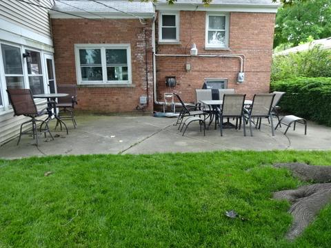 981 S Wolf Rd, Des Plaines, IL 60016 photo 16