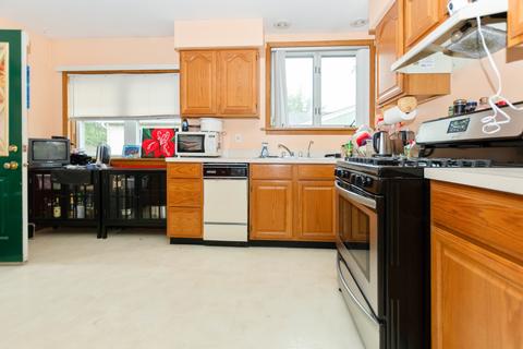 4321 Maple Ave, Brookfield, IL 60513 photo 4