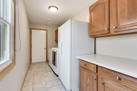 681 Eastchester Rd, Wheeling, IL 60090 photo 32