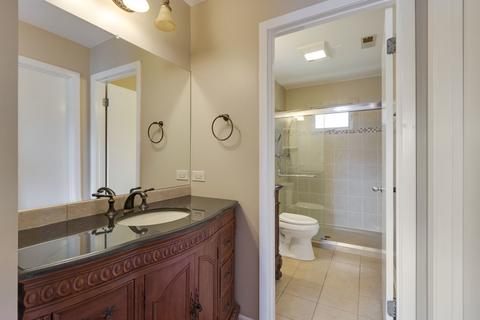 681 Eastchester Rd, Wheeling, IL 60090 photo 18