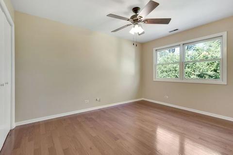 681 Eastchester Rd, Wheeling, IL 60090 photo 22