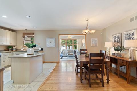 1207 Coolidge Ave, Wheaton, IL 60189 photo 5