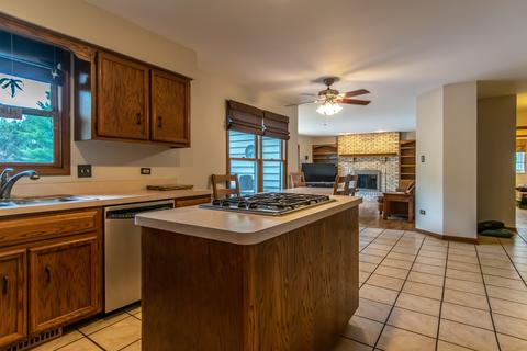 13238 Vicky St, Plainfield, IL 60585 photo 11