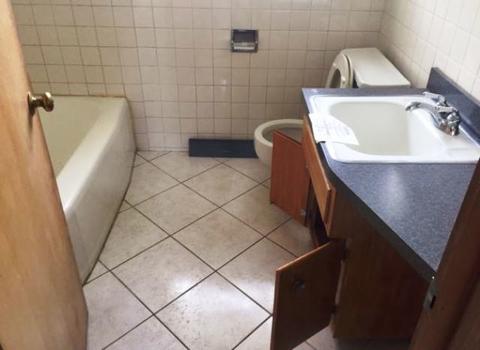 1846 Maple St, Des Plaines, IL 60018 photo 10