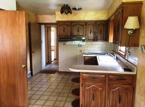 1846 Maple St, Des Plaines, IL 60018 photo 6
