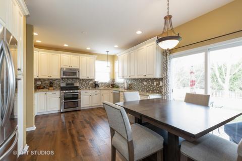 433 Willow Rd, Lakemoor, IL 60051 photo 4