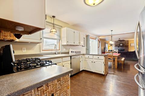 3117 W Bretons Dr, Mchenry, IL 60050 photo 11