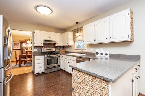 3117 W Bretons Dr, Mchenry, IL 60050 photo 9